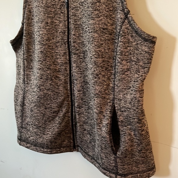 Exertek Gray Vest 100% Polyester Sz 2X Full Zip - Picture 10 of 11